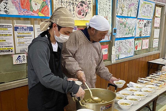 被災地支援活動に対する助成金交付事業能登半島地震対象としたボランティア活動（越前表現あそび研究会）